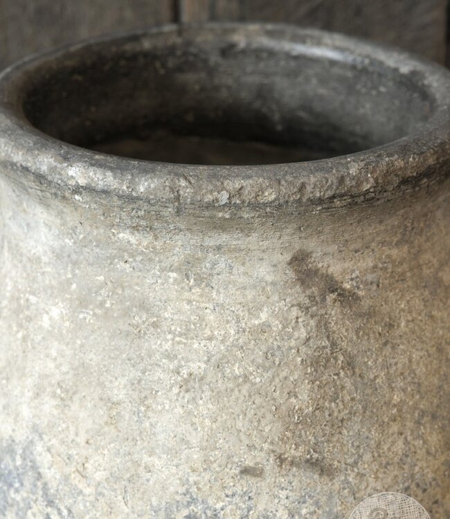 Be-Uniq Authentieke Verweerde Claypot | India | H51xD33 cm