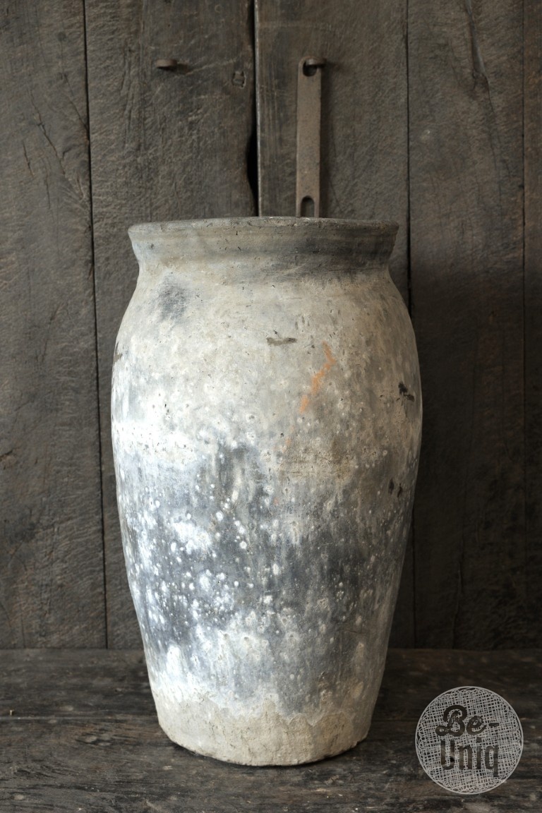 Be-Uniq Authentieke Verweerde Claypot | India | H62xD35 cm