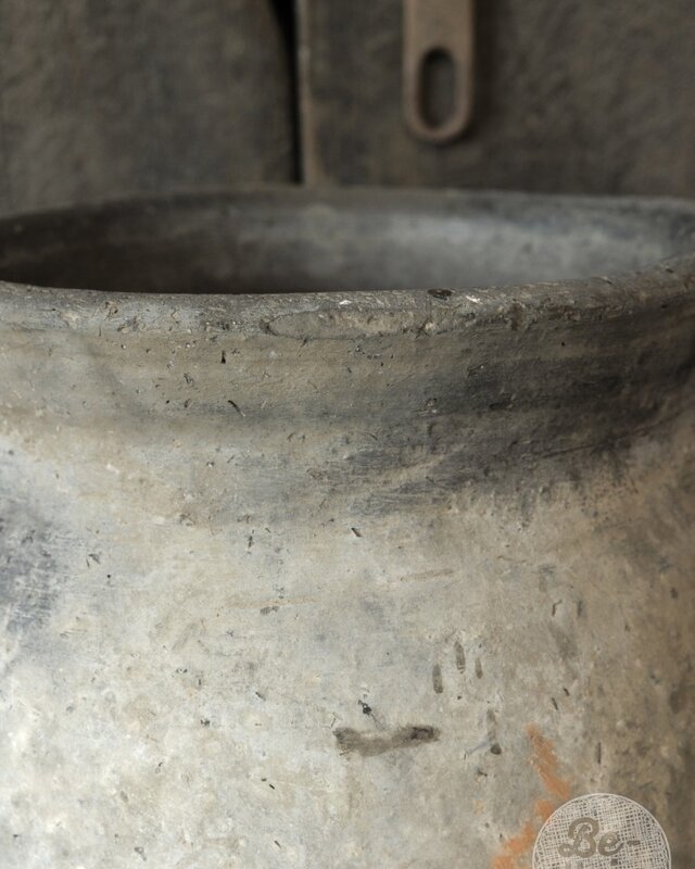 Be-Uniq Authentieke Verweerde Claypot | India | H62xD35 cm