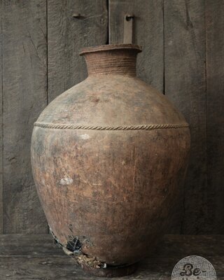 Be-Uniq Authentieke Verweerde Kruik | India | H64xD48 cm