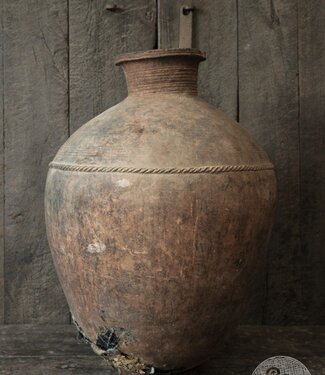 Be-Uniq Authentieke Verweerde Kruik | India | H64xD48 cm