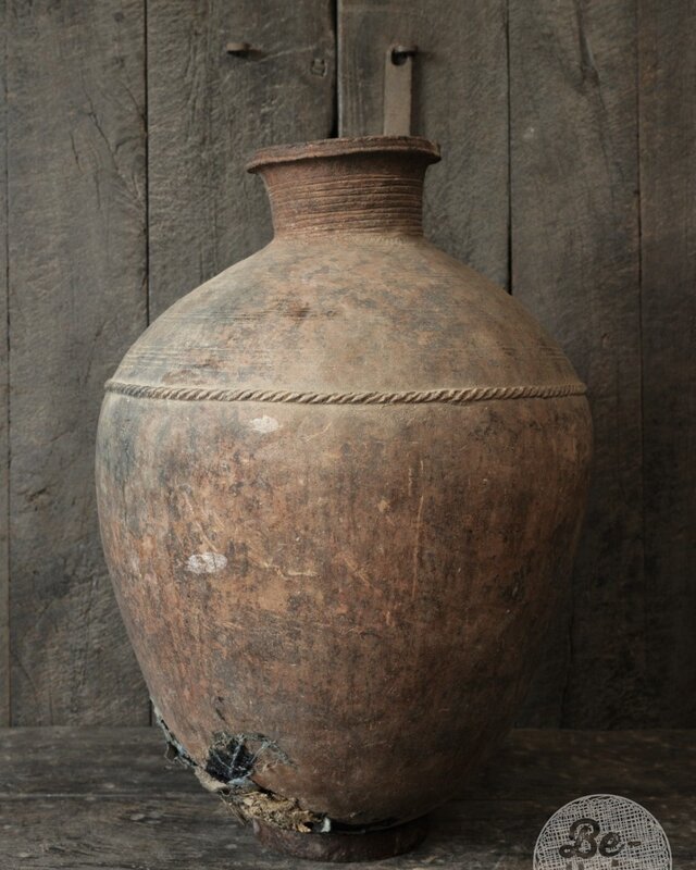 Be-Uniq Authentieke Verweerde Kruik | India | H64xD48 cm