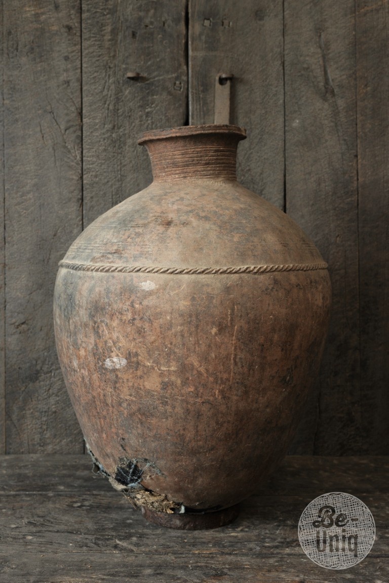 Be-Uniq Authentieke Verweerde Kruik | India | H64xD48 cm