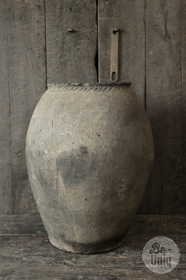 Be-Uniq Authentieke Verweerde Kruik | India | H59xD44 cm