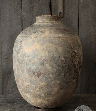 Be-Uniq Authentieke Verweerde Kruik | India | H57xD40 cm