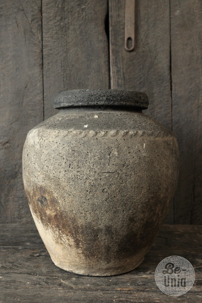 Be-Uniq Oude Verweerde Claypot | India | H42xD37 cm