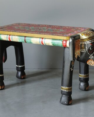 Be-Uniq Bijzettafel Olifant | India | H38 x B73 x D31 cm