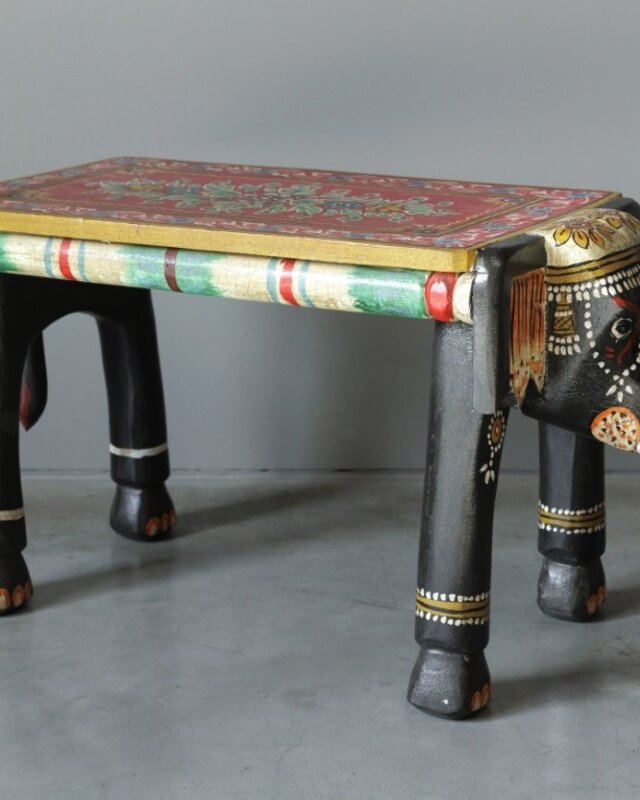 Be-Uniq Bijzettafel Olifant | India | H38 x B73 x D31 cm