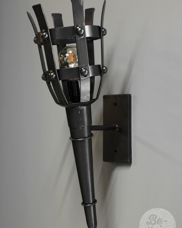Be-Uniq Wandlamp Kasteel | Gun Metal | H52xB17xD30 cm
