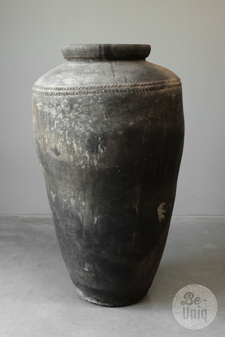 Be-Uniq Hoge Authentieke Claypot | India | H120xD70 cm
