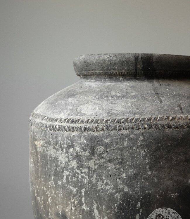 Be-Uniq Hoge Authentieke Claypot | India | H120xD70 cm