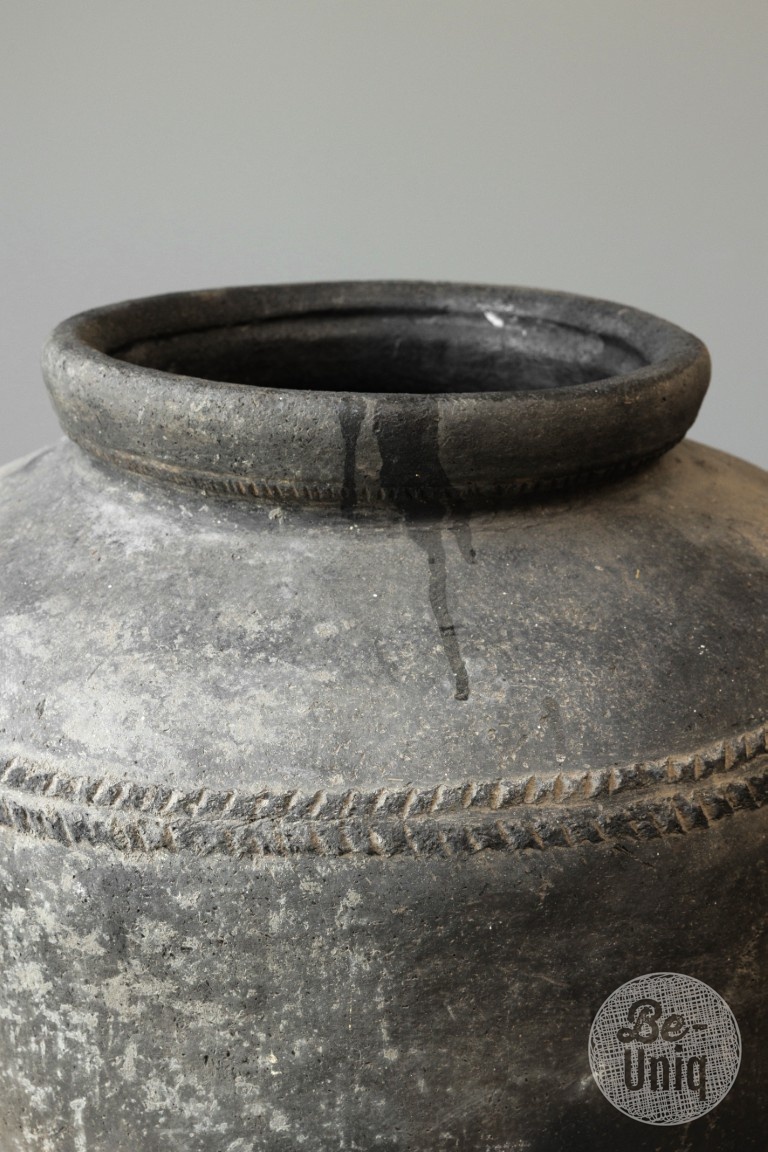 Be-Uniq Hoge Authentieke Claypot | India | H120xD70 cm