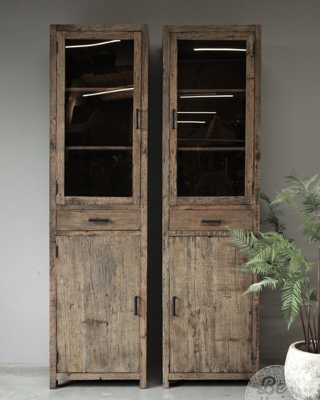 Be-Uniq Vitrinekast Tucson | Links | H225xB60xD40 cm
