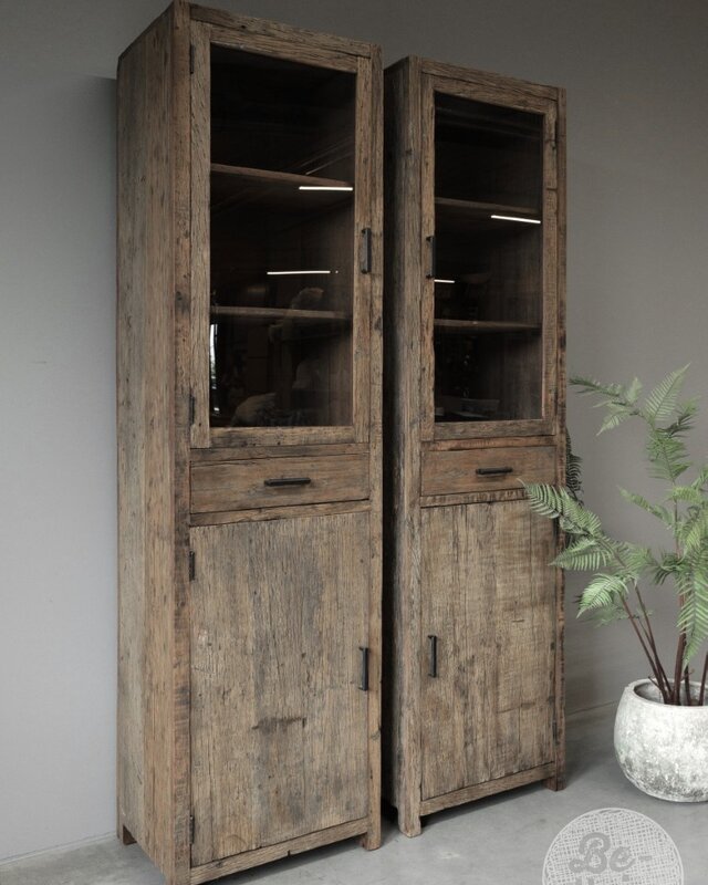 Be-Uniq Vitrinekast Tucson | Links | H225xB60xD40 cm
