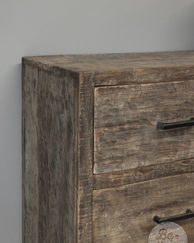 Be-Uniq Oude Houten Kast | Limited Edition | H90xB110xD45 cm