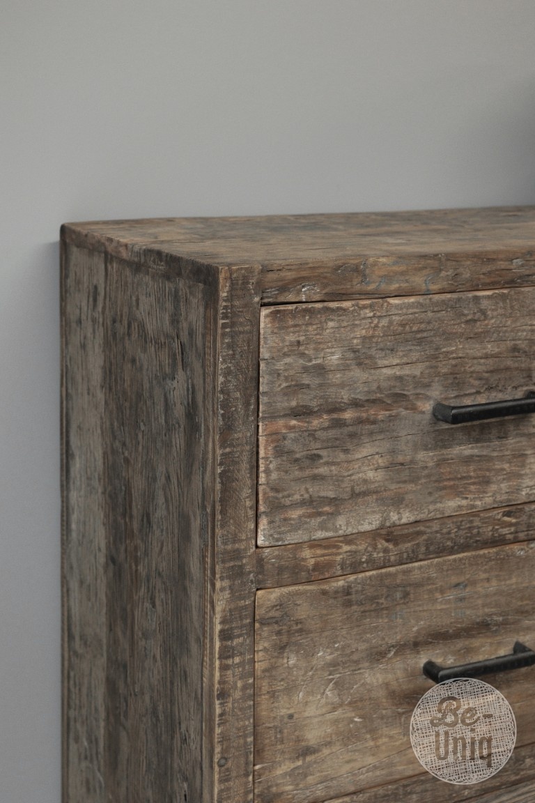 Be-Uniq Oude Houten Kast | Limited Edition | H90xB110xD45 cm