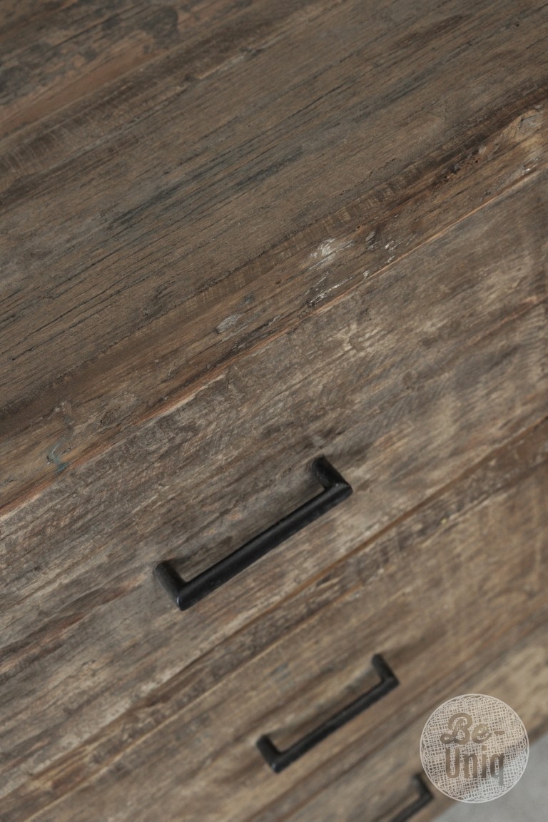Be-Uniq Oude Houten Kast | Limited Edition | H90xB110xD45 cm