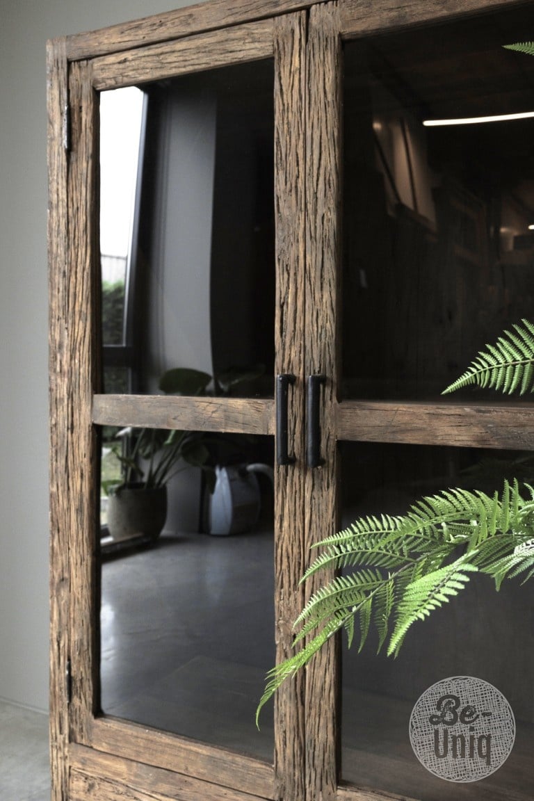 Be-Uniq Vitrinekast Oud Hout | Limited Edition | H140xB90xD45 cm