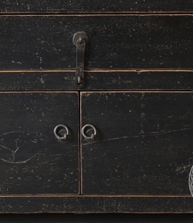 Be-Uniq Oud Dressoir Laag | China | H57xB189xD42 cm