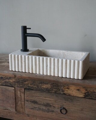 Rene Houtman Fontein Marmer Geribbeld B40 x D20 x H9 Cm