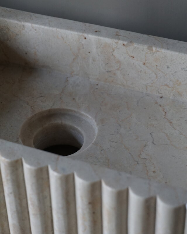 Rene Houtman Fontein Marmer Geribbeld B40 x D20 x H9 Cm