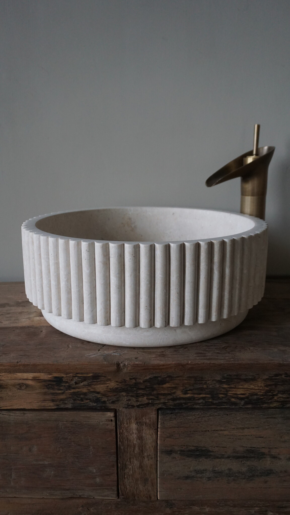 Rene Houtman Waskom Marmer Rond Geribbeld Rond 40 x Hoog 14 Cm