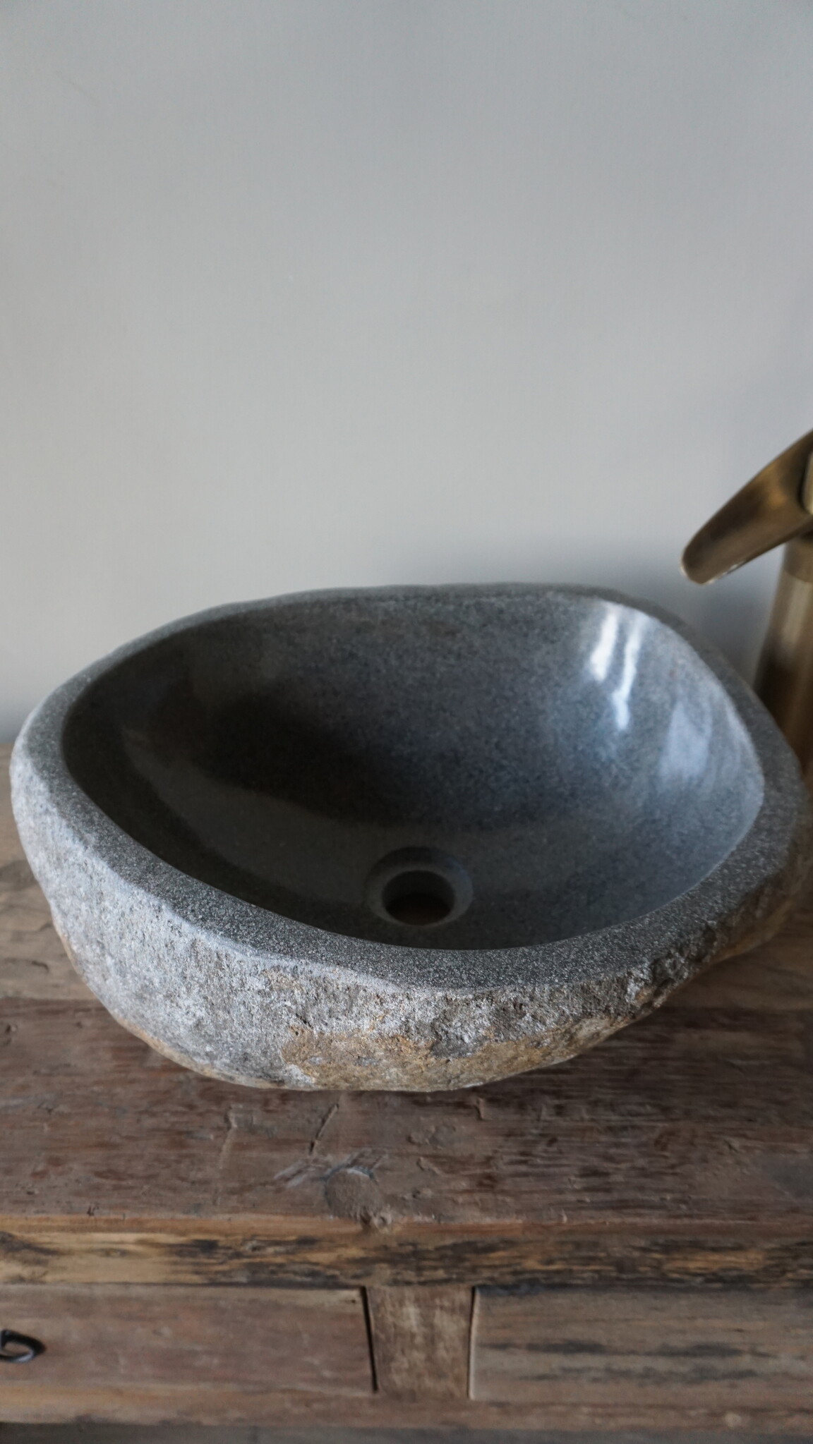 Rene Houtman Waskom Rivierkom Riviersteen - B43 x D34 x H16 Cm
