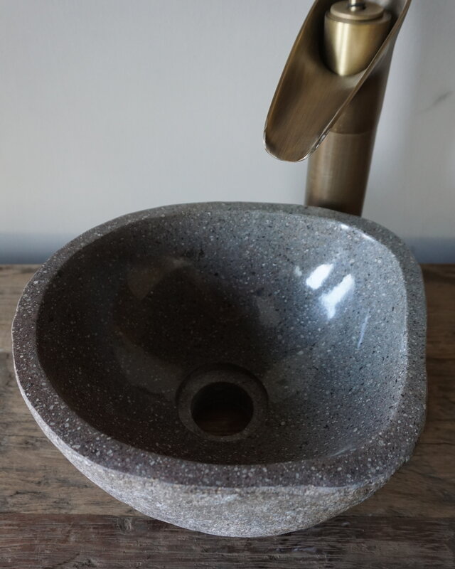 Rene Houtman Kleine Stenen Waskom Riviersteen B25 x D22 x H13 Cm