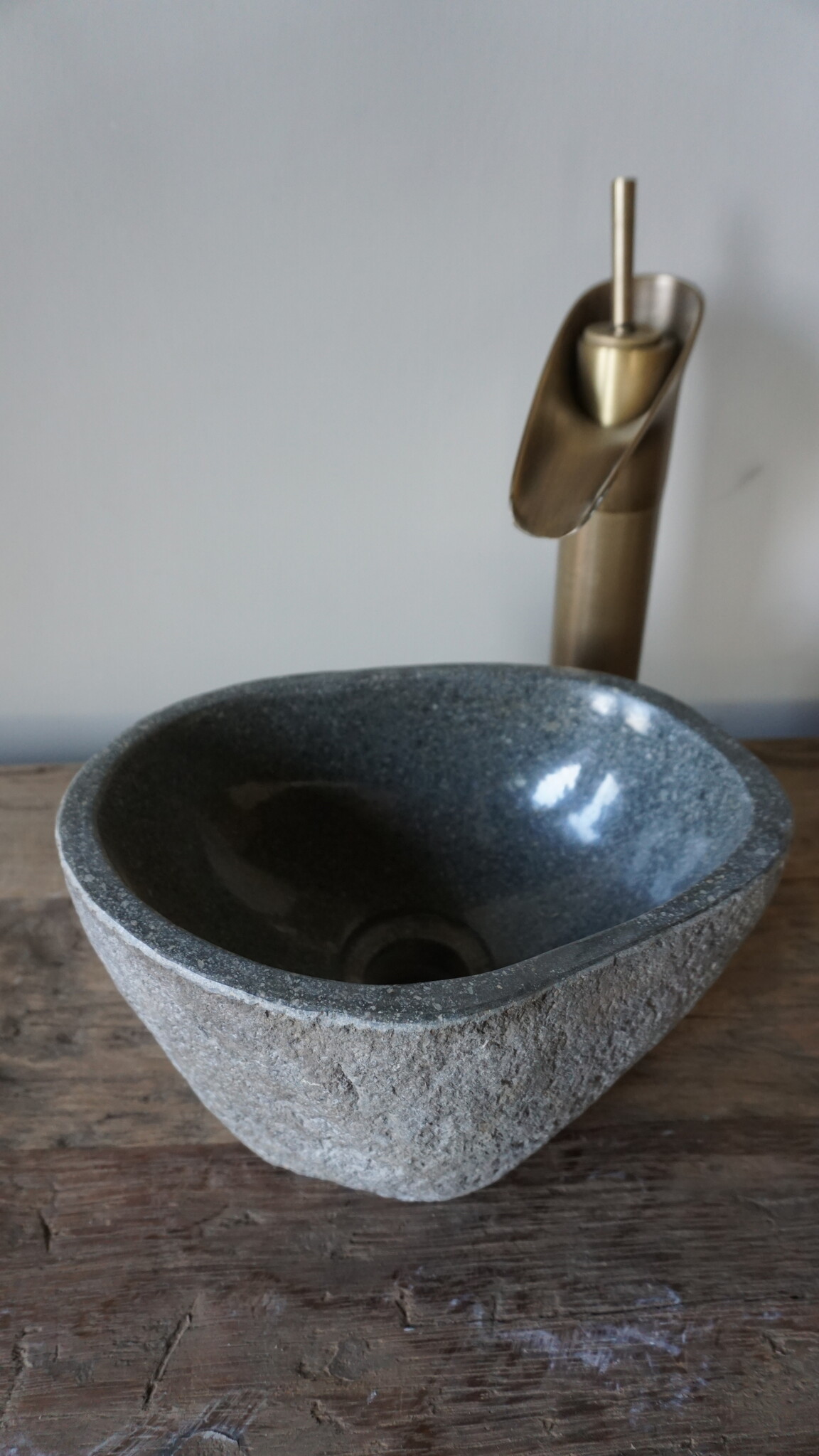 Rene Houtman Kleine Stenen Waskom Riviersteen B27 x D20 x H13 Cm