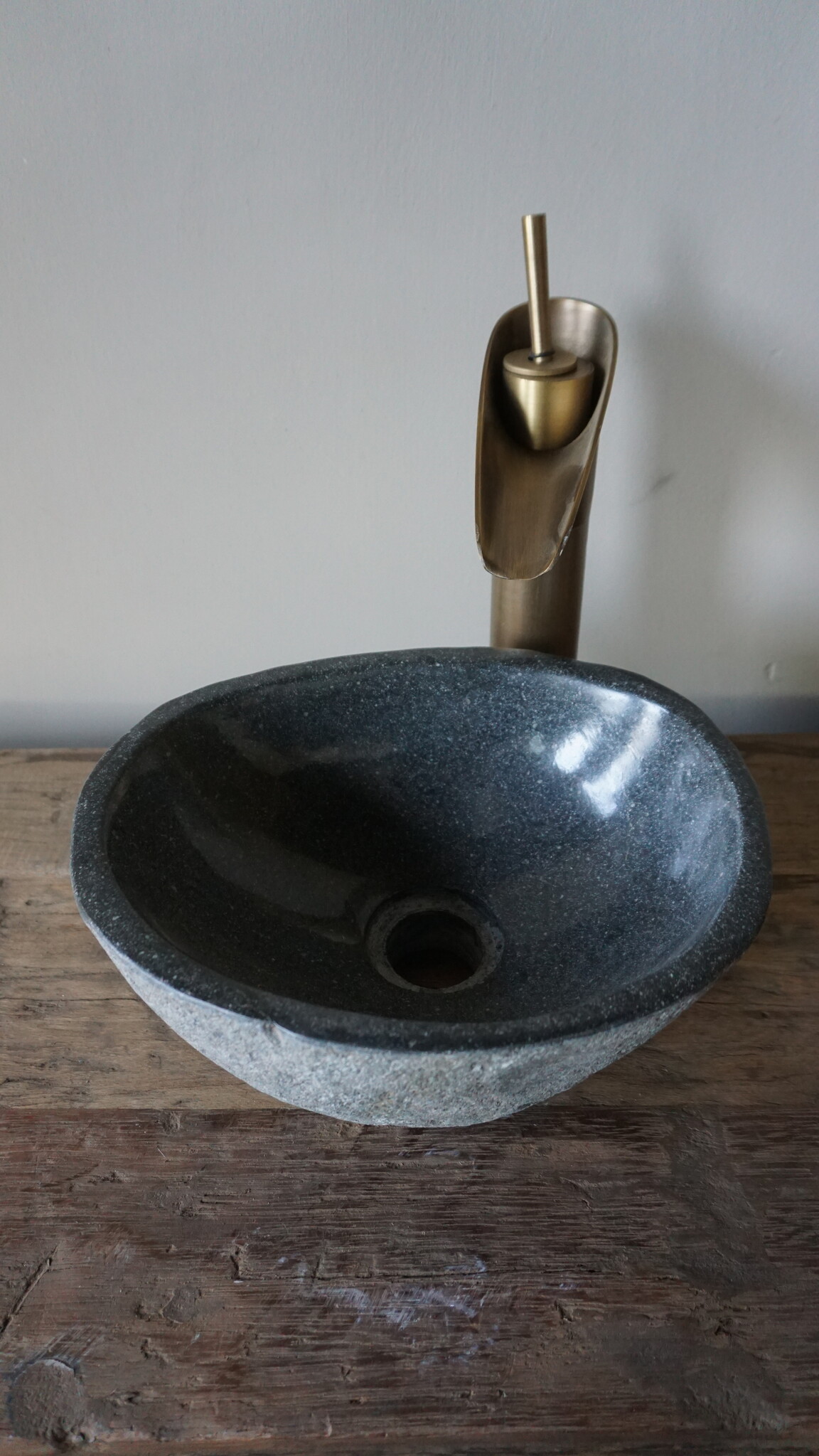 Rene Houtman Kleine Stenen Waskom Riviersteen B28 x D23 x H13 Cm