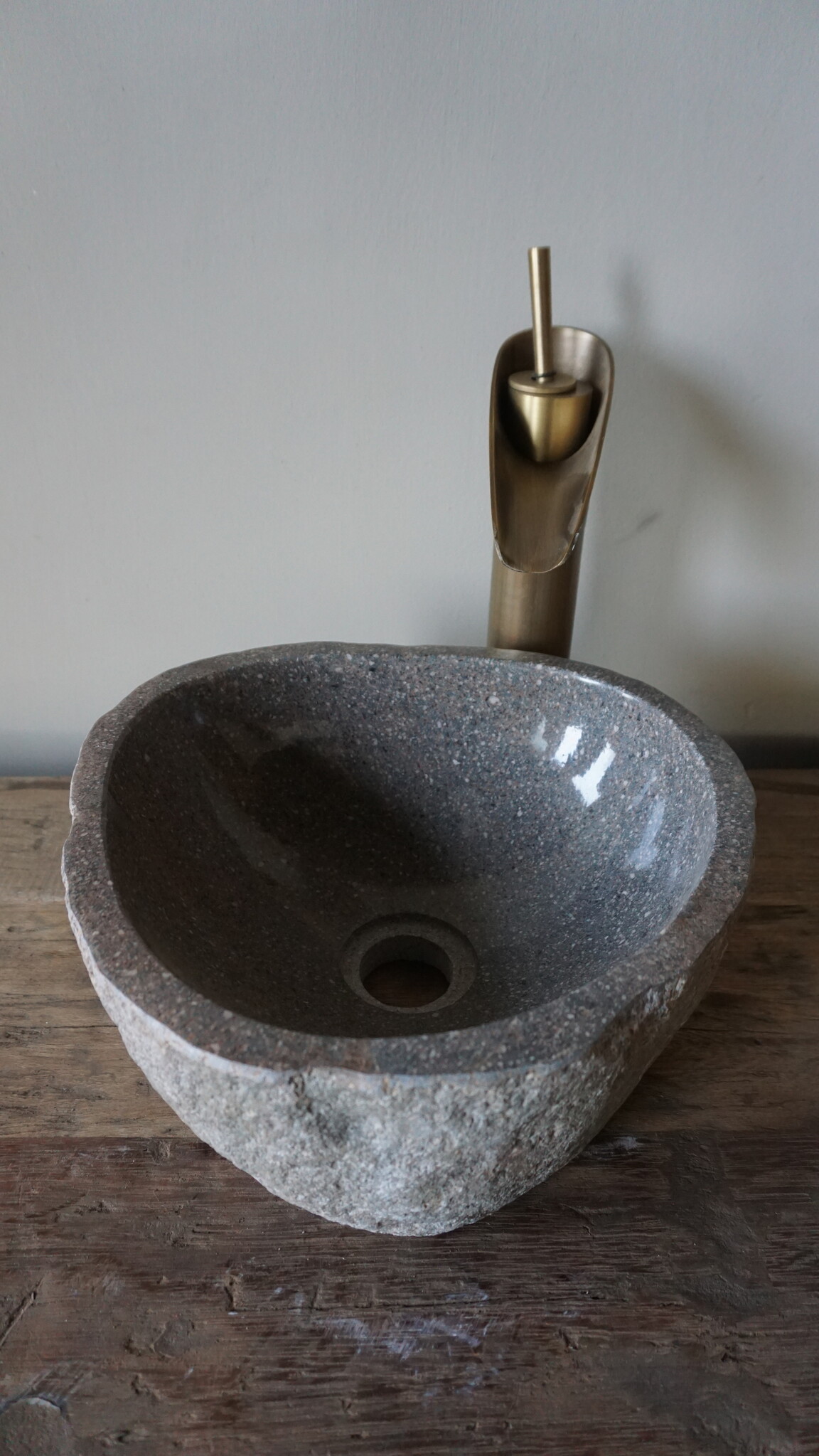 Rene Houtman Kleine Stenen Waskom Riviersteen B29 x D27 x H13 Cm