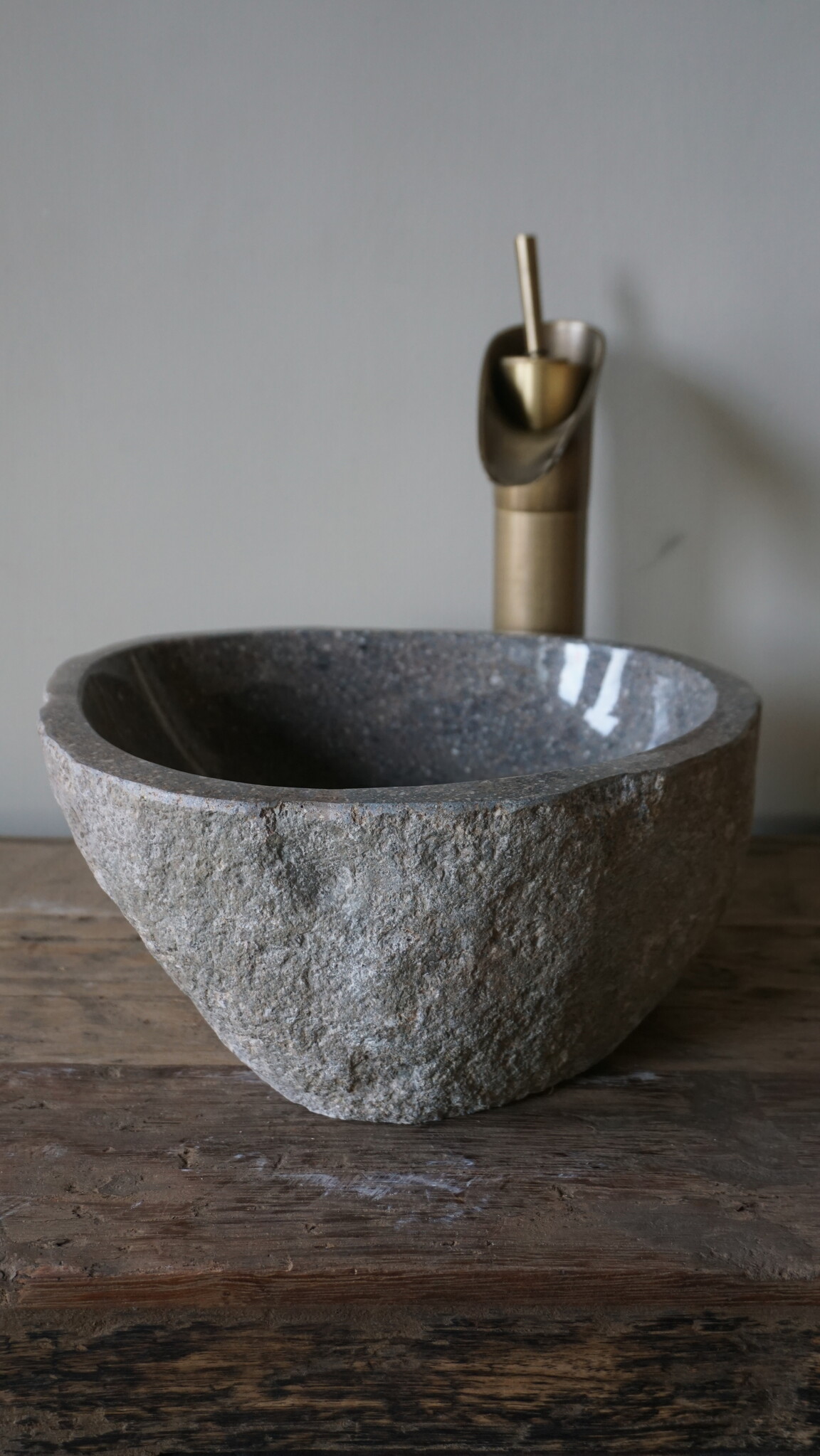 Rene Houtman Kleine Stenen Waskom Riviersteen B29 x D27 x H13 Cm