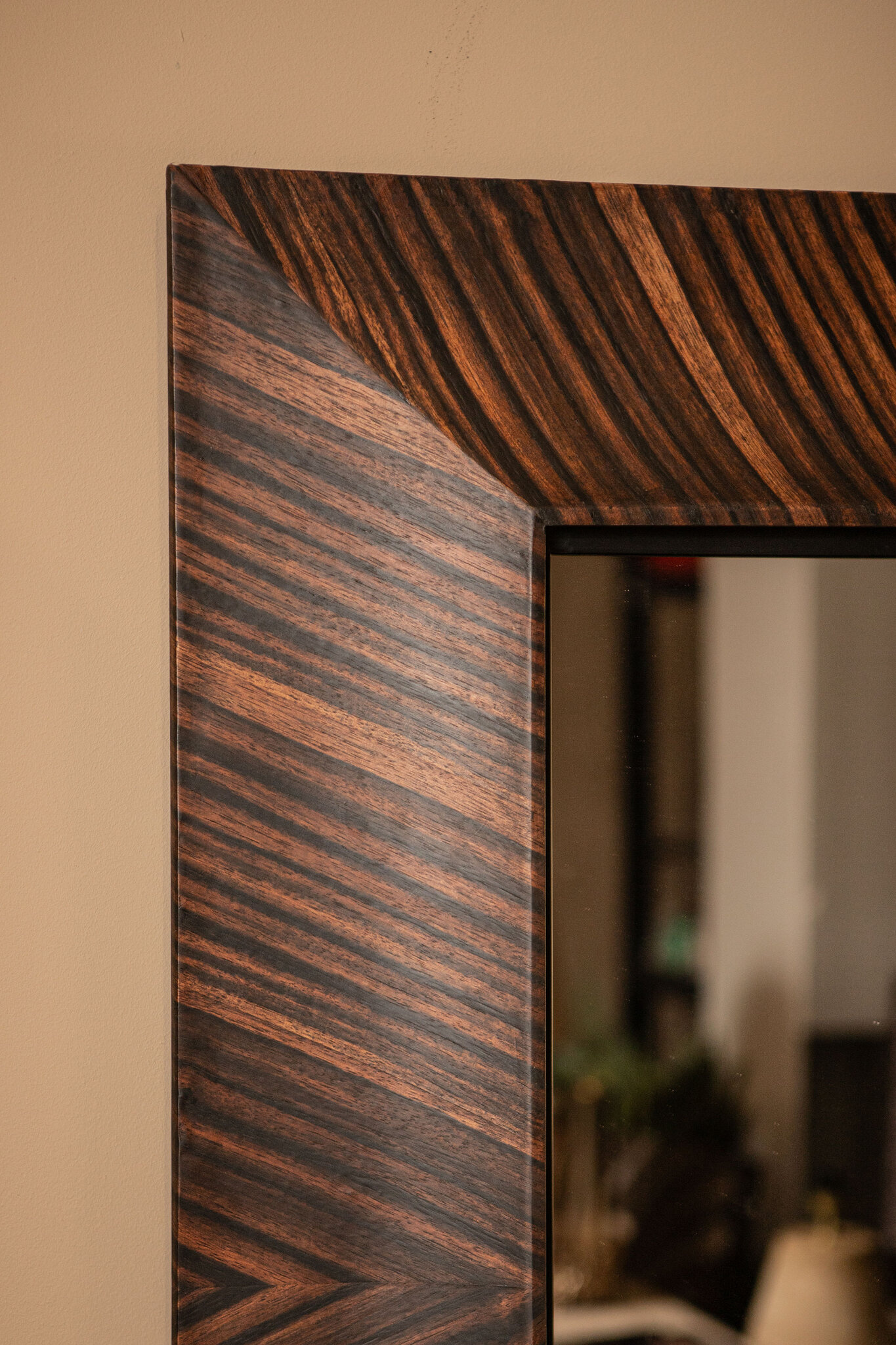 PTMD Gezzy Vierkante Spiegel | Bruin | Hout | H110 x B110 cm