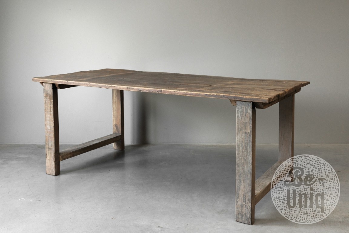 Be-Uniq Eettafel Oude Deur | Verweerd | H79xB190xD89 cm