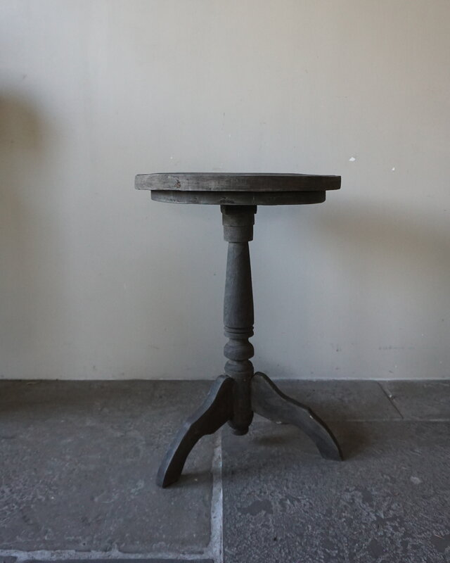 Rene Houtman Wijntafel | Teakhout | D50 x H75 cm | Nr 1