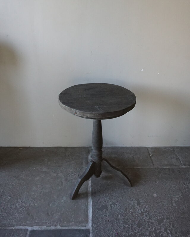 Rene Houtman Wijntafel | Teakhout | D50 x H75 cm | Nr 1