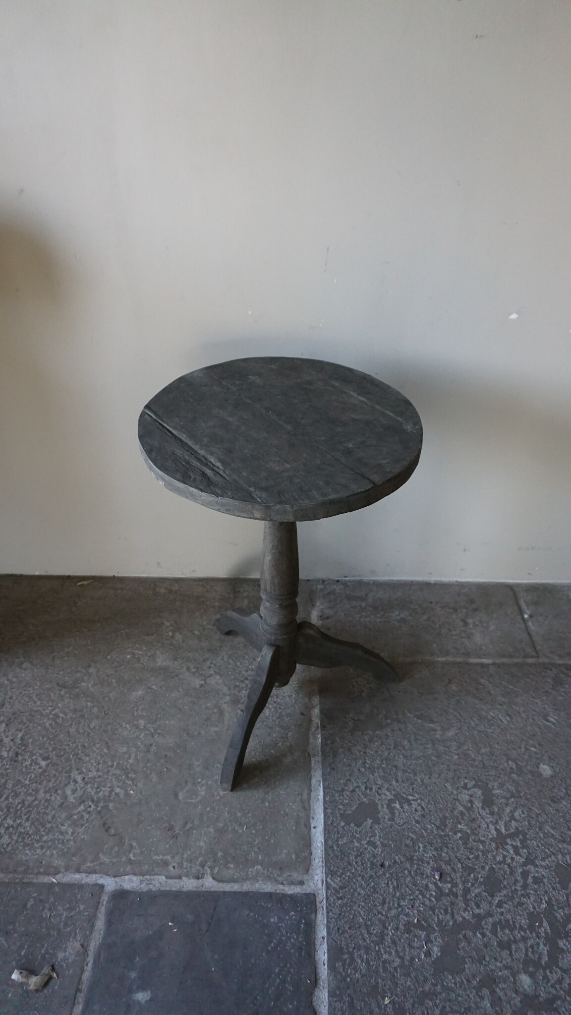 Rene Houtman Wijntafel | Teakhout | D50 x H75 cm | Nr 2