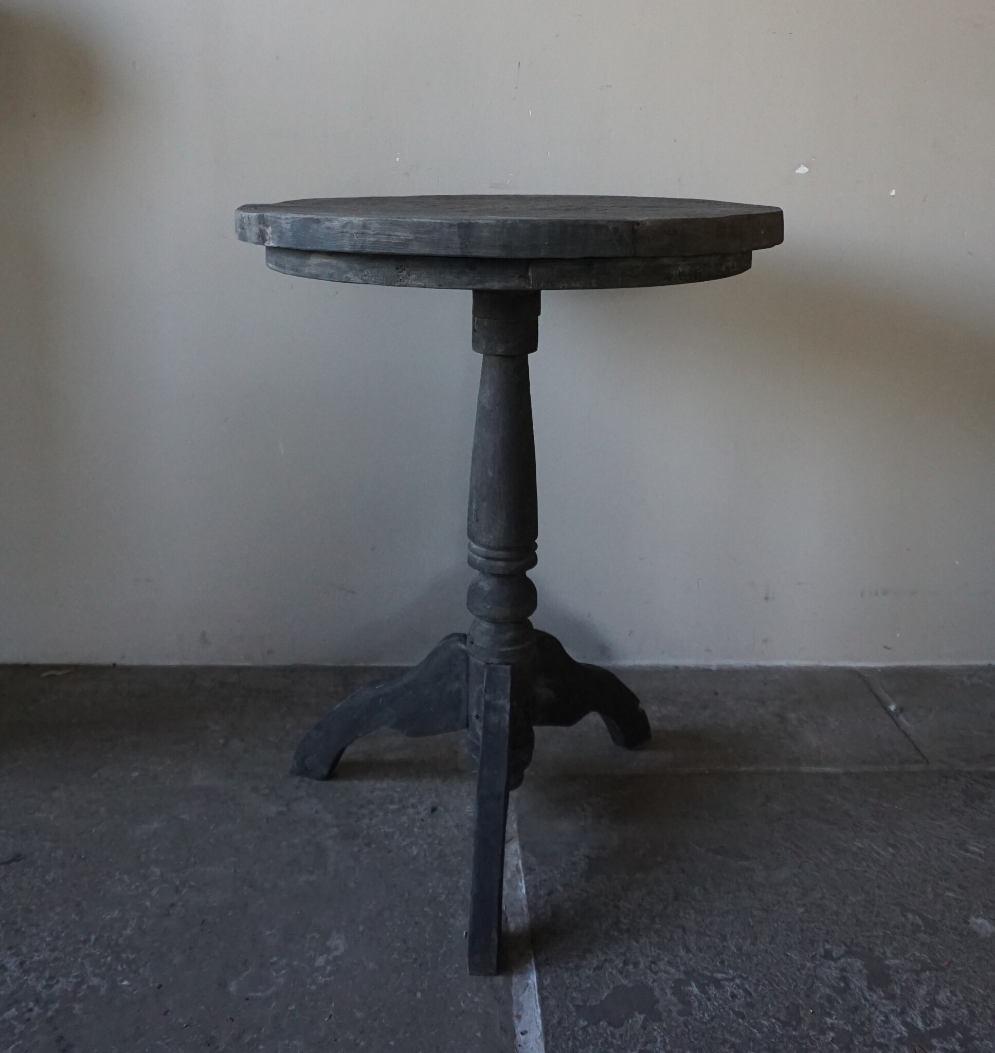Rene Houtman Wijntafel | Teakhout | D60 x H75 cm | Nr 2