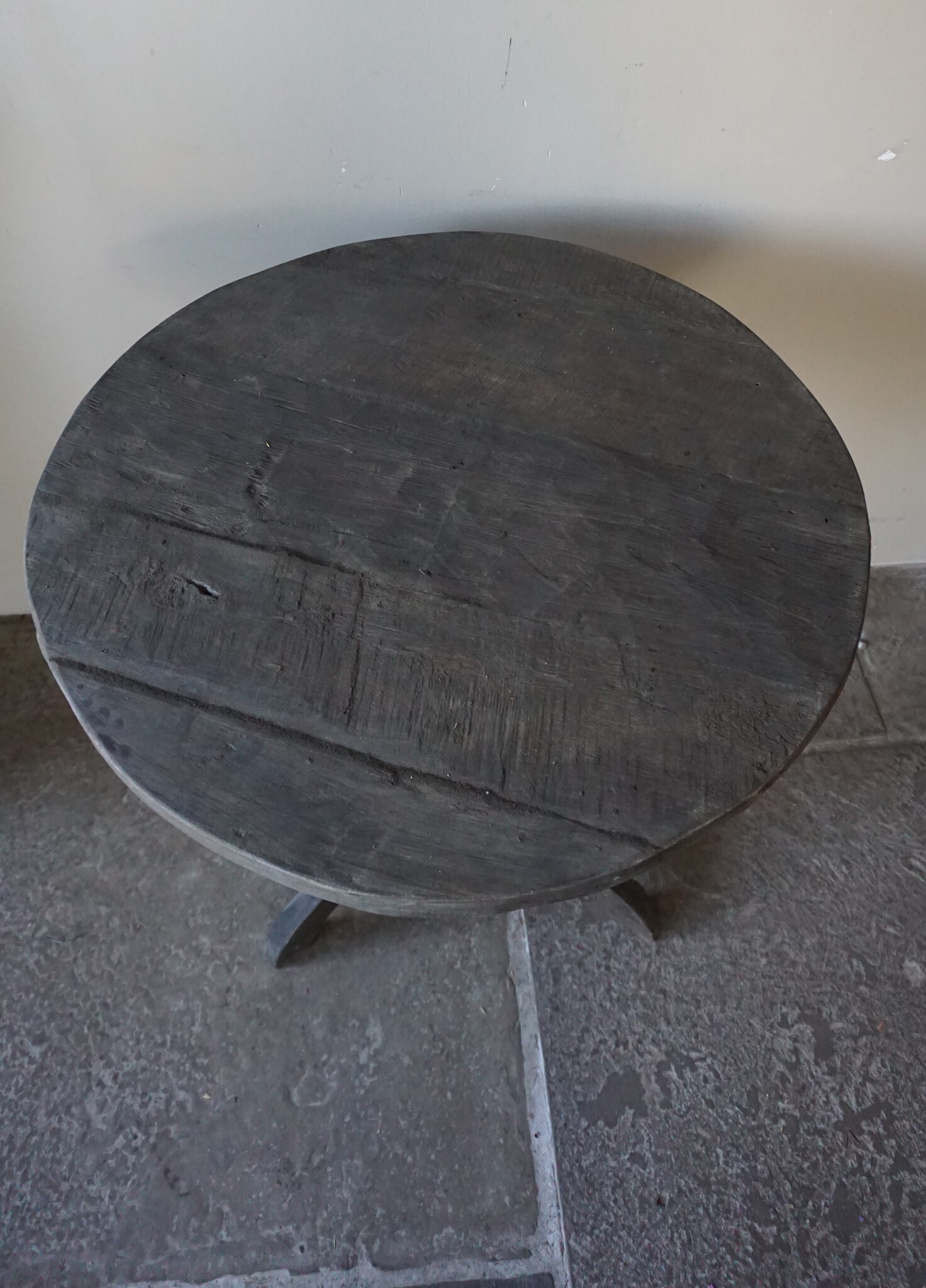 Rene Houtman Wijntafel | Teakhout | D70 x H75 cm | Nr 1
