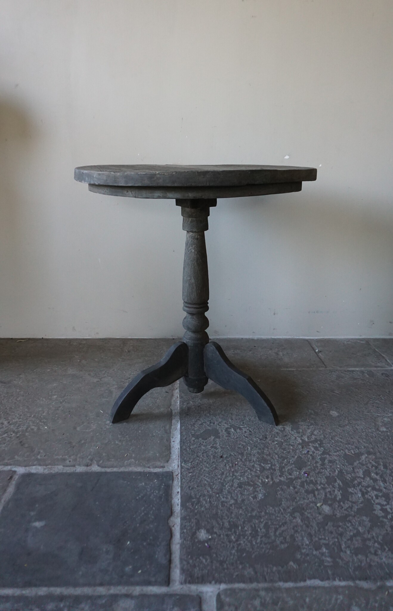 Rene Houtman Wijntafel | Teakhout | D70 x H75 cm | Nr 2