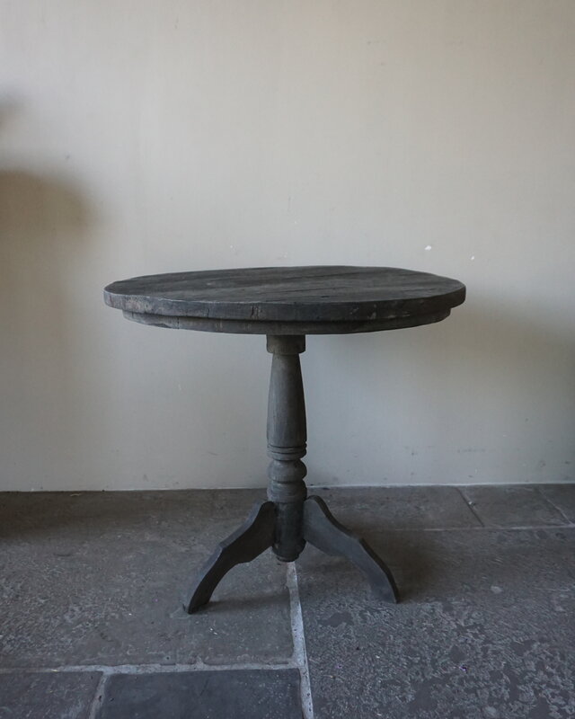 Rene Houtman Wijntafel | Teakhout | D80 x H75 cm | Nr 1