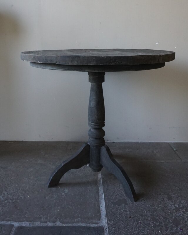 Rene Houtman Wijntafel | Teakhout | D80 x H75 cm | Nr 2