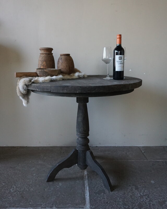Rene Houtman Wijntafel | Teakhout | D80 x H75 cm | Nr 2