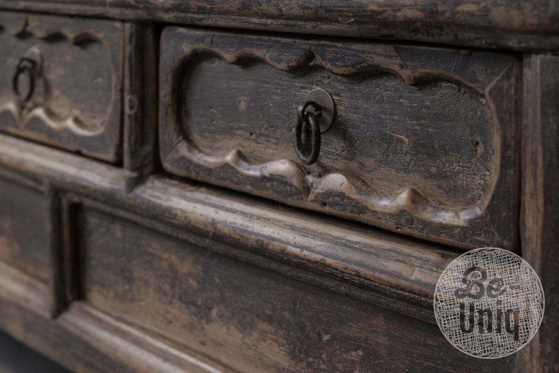 Be-Uniq Oud Laag Dressoir | China | H42 x B165 x D41 cm