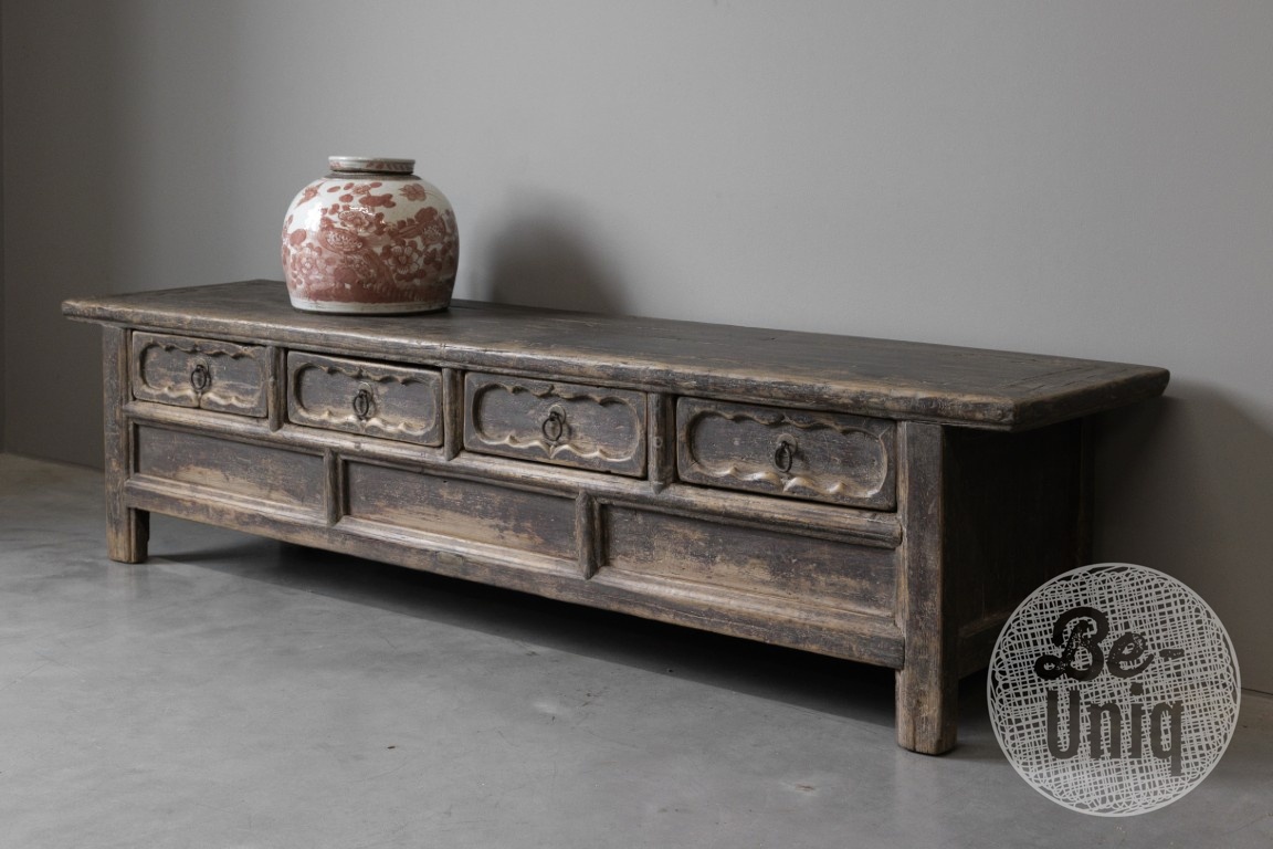 Be-Uniq Oud Laag Dressoir | China | H42 x B165 x D41 cm