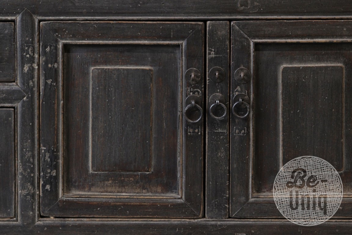 Be-Uniq Oud TV-Dressoir | China | H56 x B140 x D40 cm