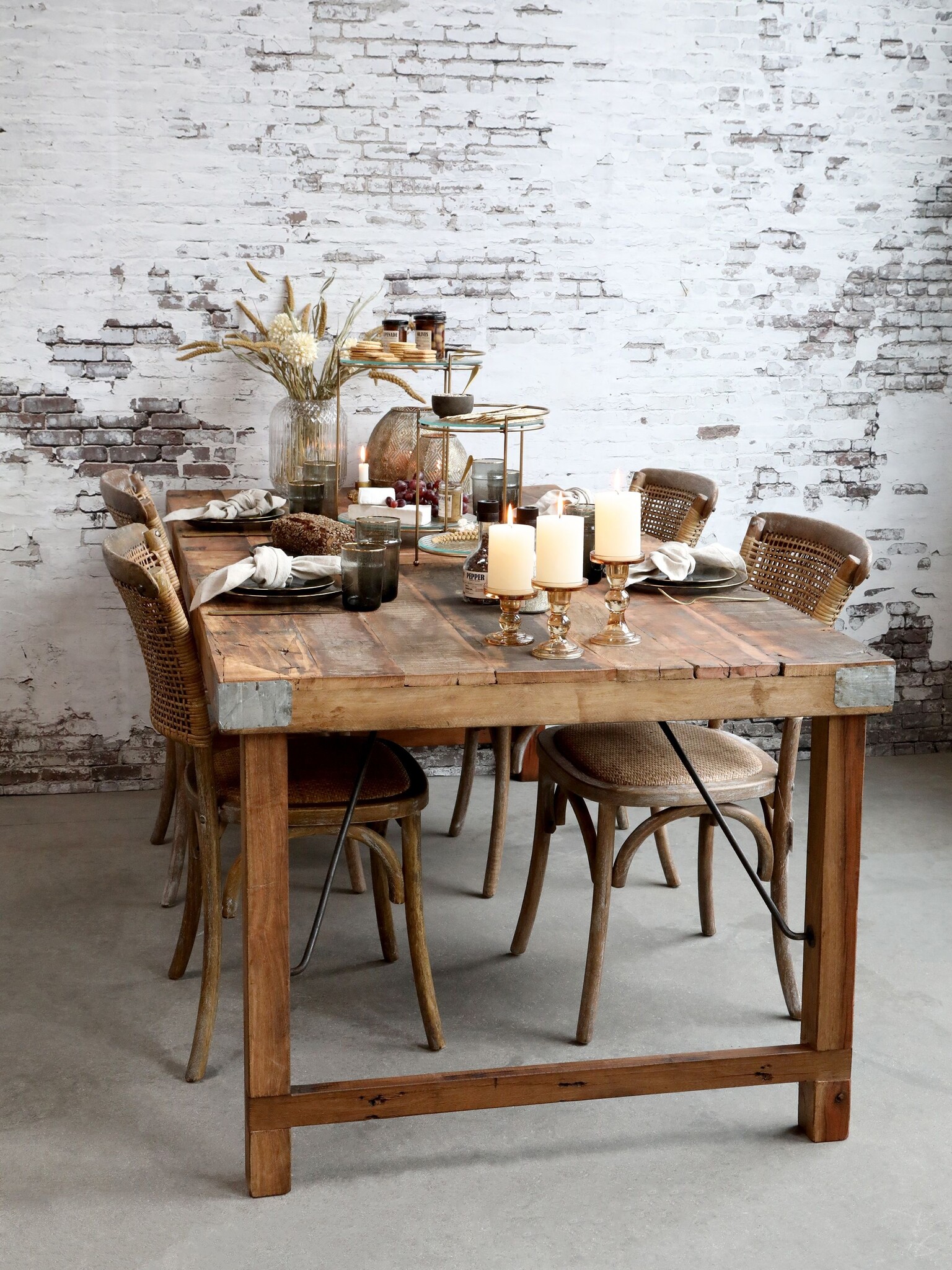 Rene Houtman Marktafel Oud Hout (elke uniek) - L200 x B100 x H78 Cm