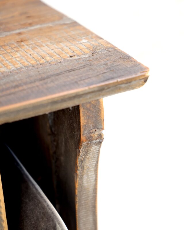 Rene Houtman Bordenrek Wandrek Woods Hout Met Plank En Haken - H55 x B80 x D20 Cm