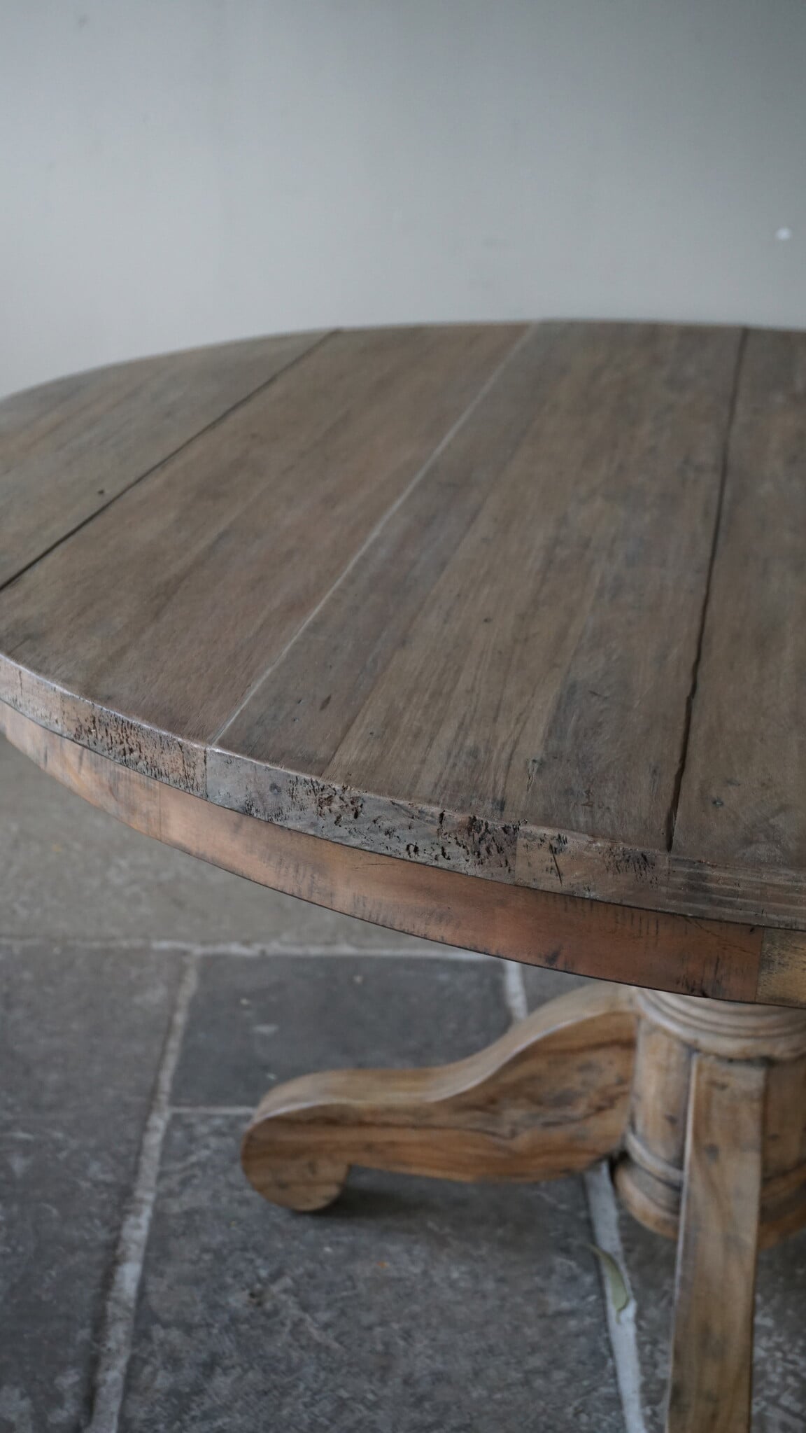 Rene Houtman Eetkamertafel Rond Hout Bruin Ø140 x H78