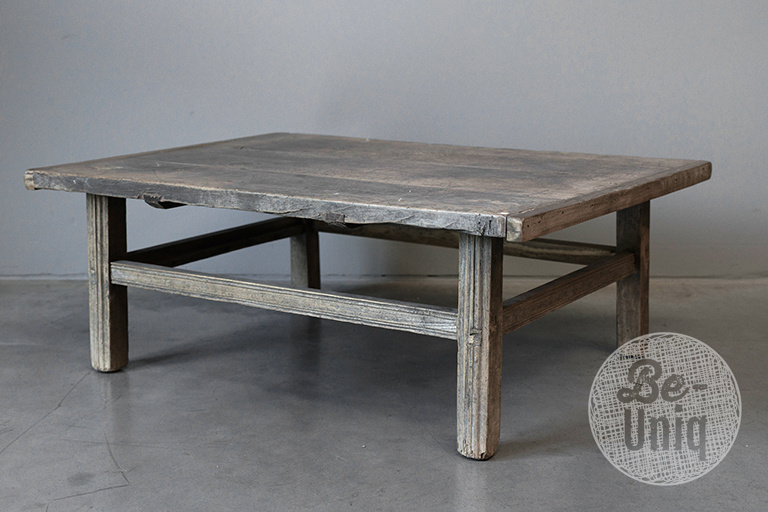 Be-Uniq Oude Bijzettafel | China | H29xB76xD57 cm